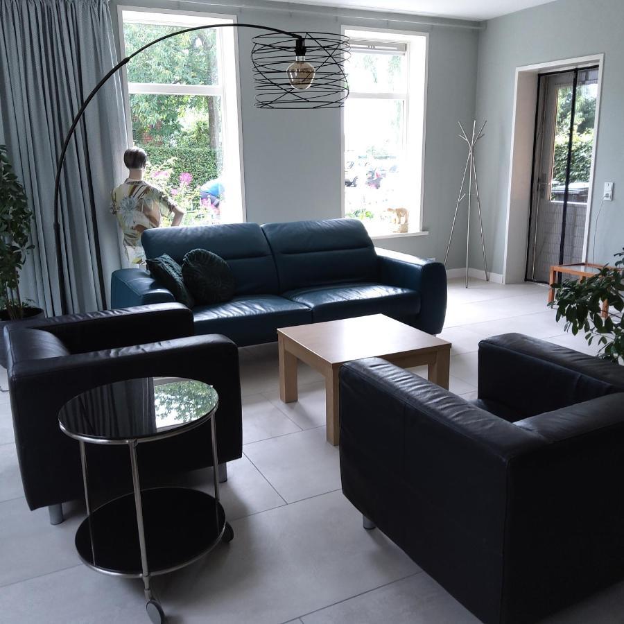 Bed & Breakfast Appartement 'T Haventje Ezinge エクステリア 写真